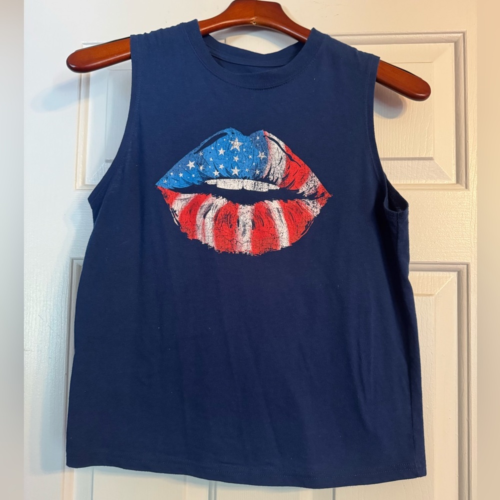 NWOT Red White and Blue Sleeveless Muscle Tee Tank Top